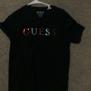 Small Guess shirt